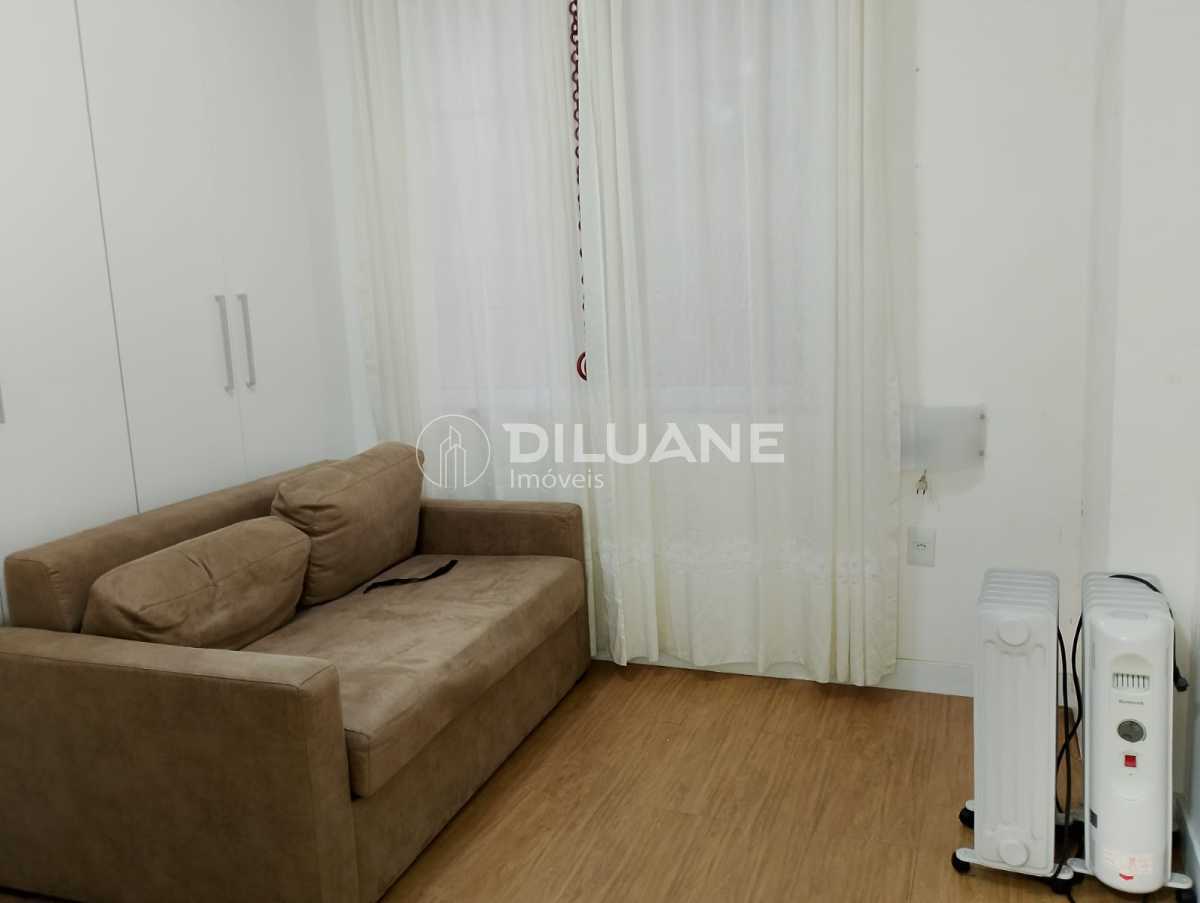 6dcf8c1e-6304-4470-ab21-000020 - 10