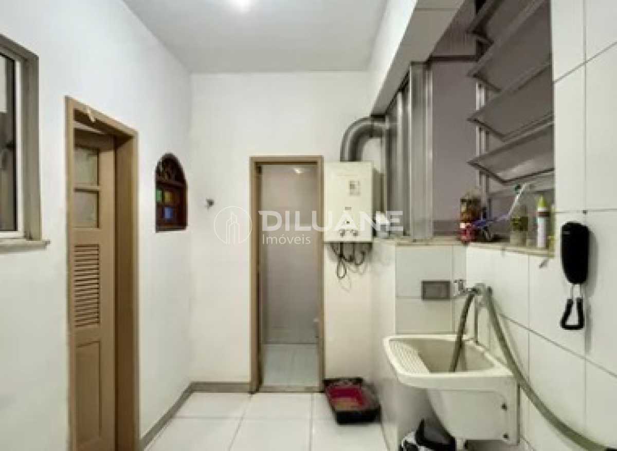 7a915b89-5750-4c2d-b3e7-3eebe8 - 11