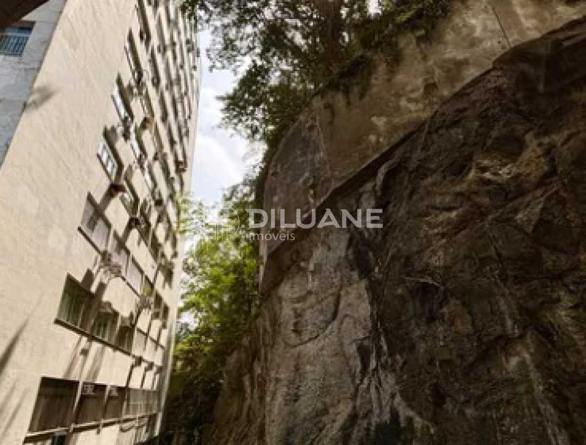 e65fe81b-7a49-4448-8f97-0934c4 - 13