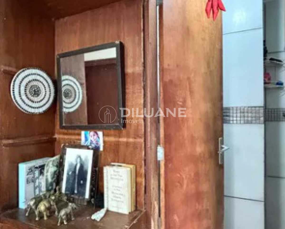 bf0e63d7-5149-4ca1-8509-903710 - 17