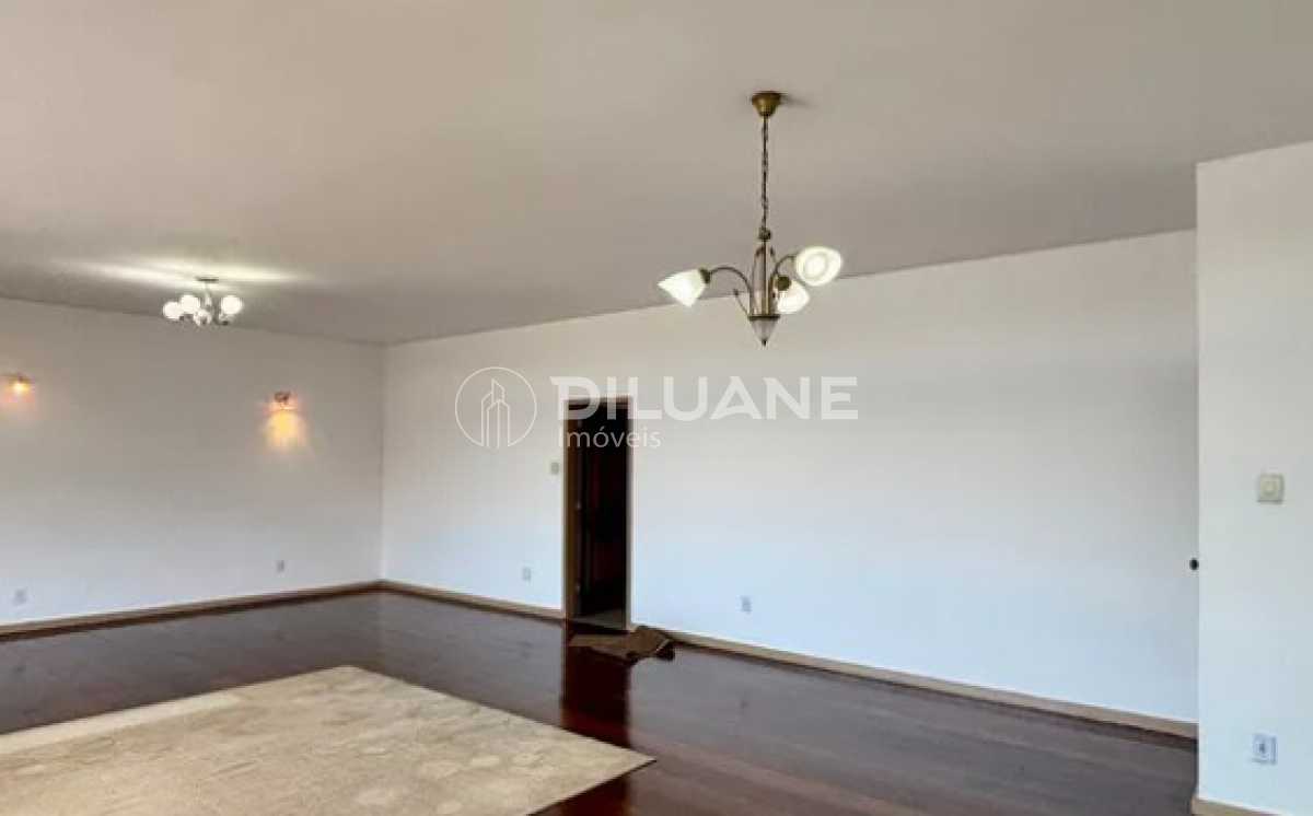 e2250c9d-9ea0-48c5-8335-f0bc36 - 47