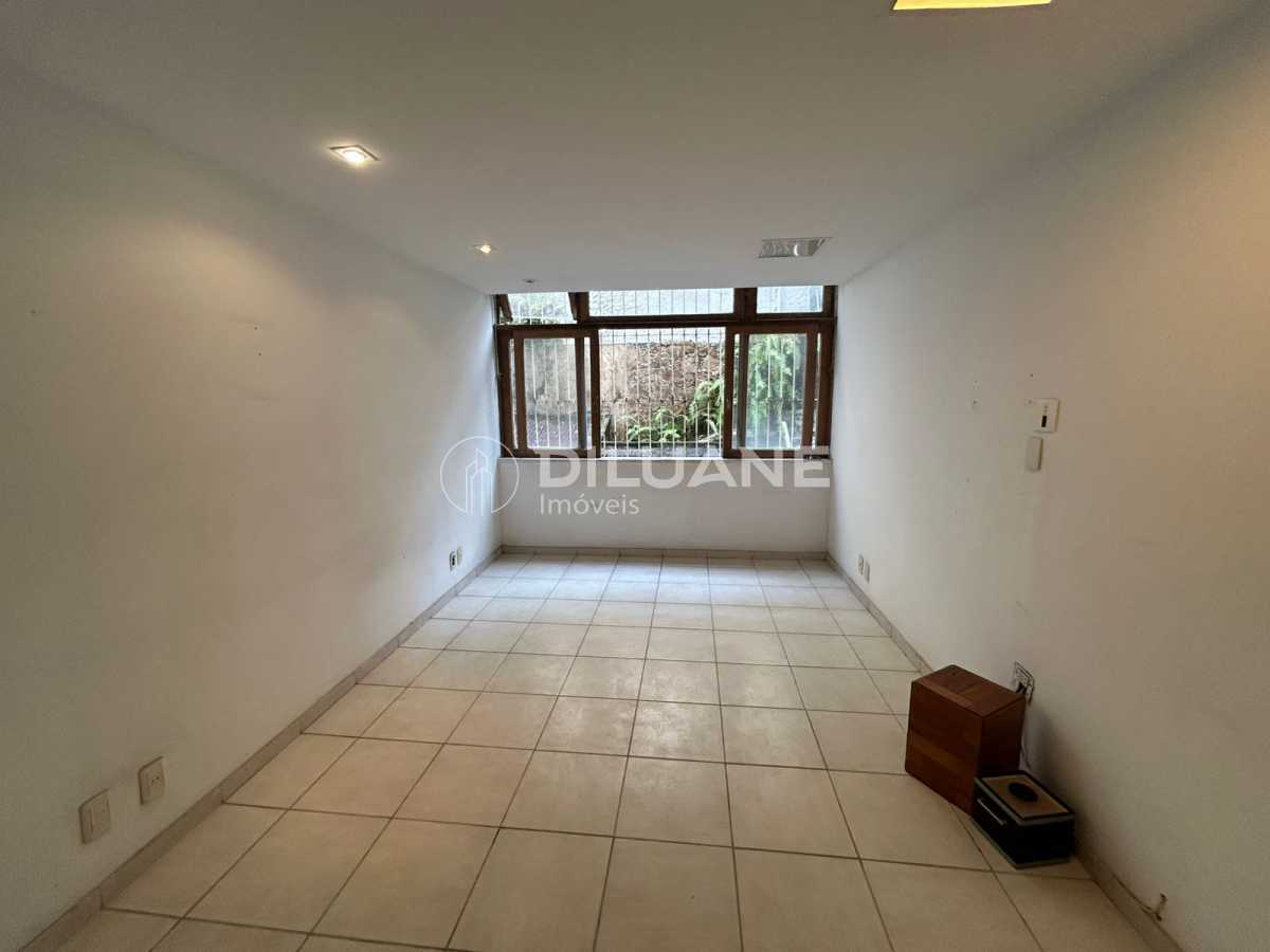 WhatsApp Image 2025-12-12 at 1 - 5