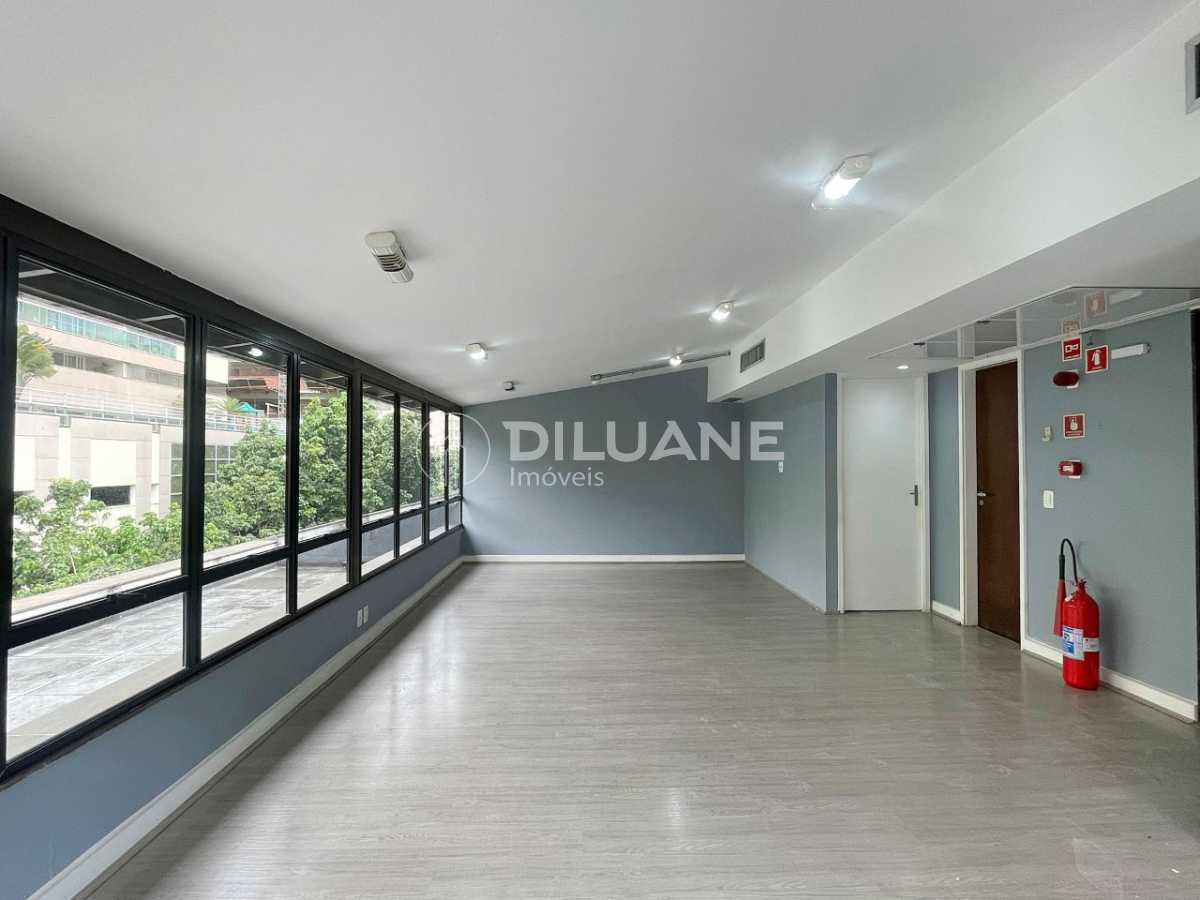 65d6b647-e47e-4578-9116-899bb4 - 7