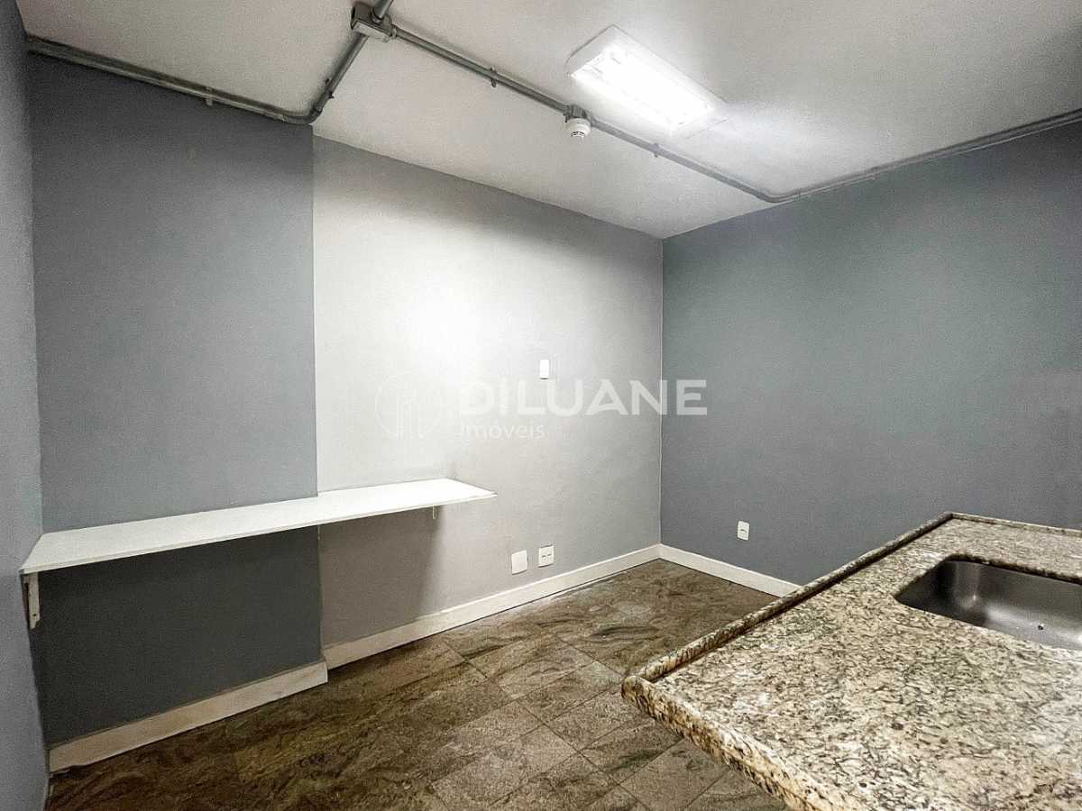 aad2dd83-48d6-4cc7-82d4-34c6aa - 17