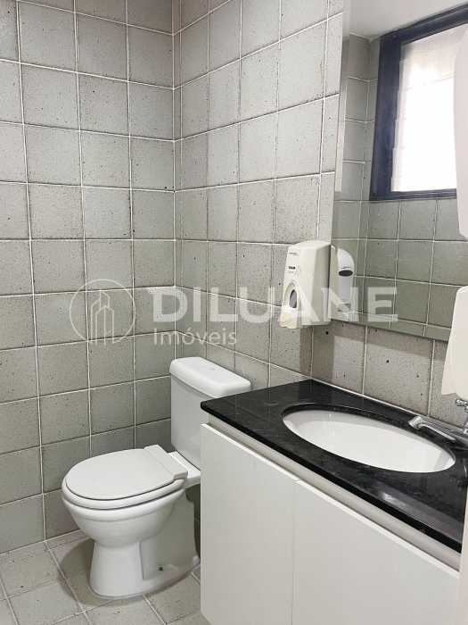 9b2f6b51-b47a-4ef3-9b78-c45f57 - 7