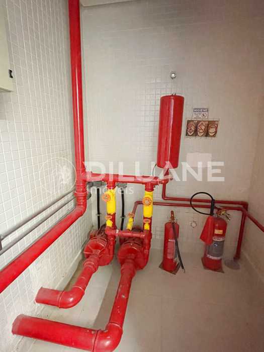 84ce1bcc-64f3-4bcf-a88e-871659 - 11