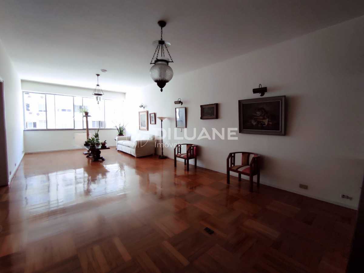 WhatsApp Image 2025-11-21 at 1 - 6