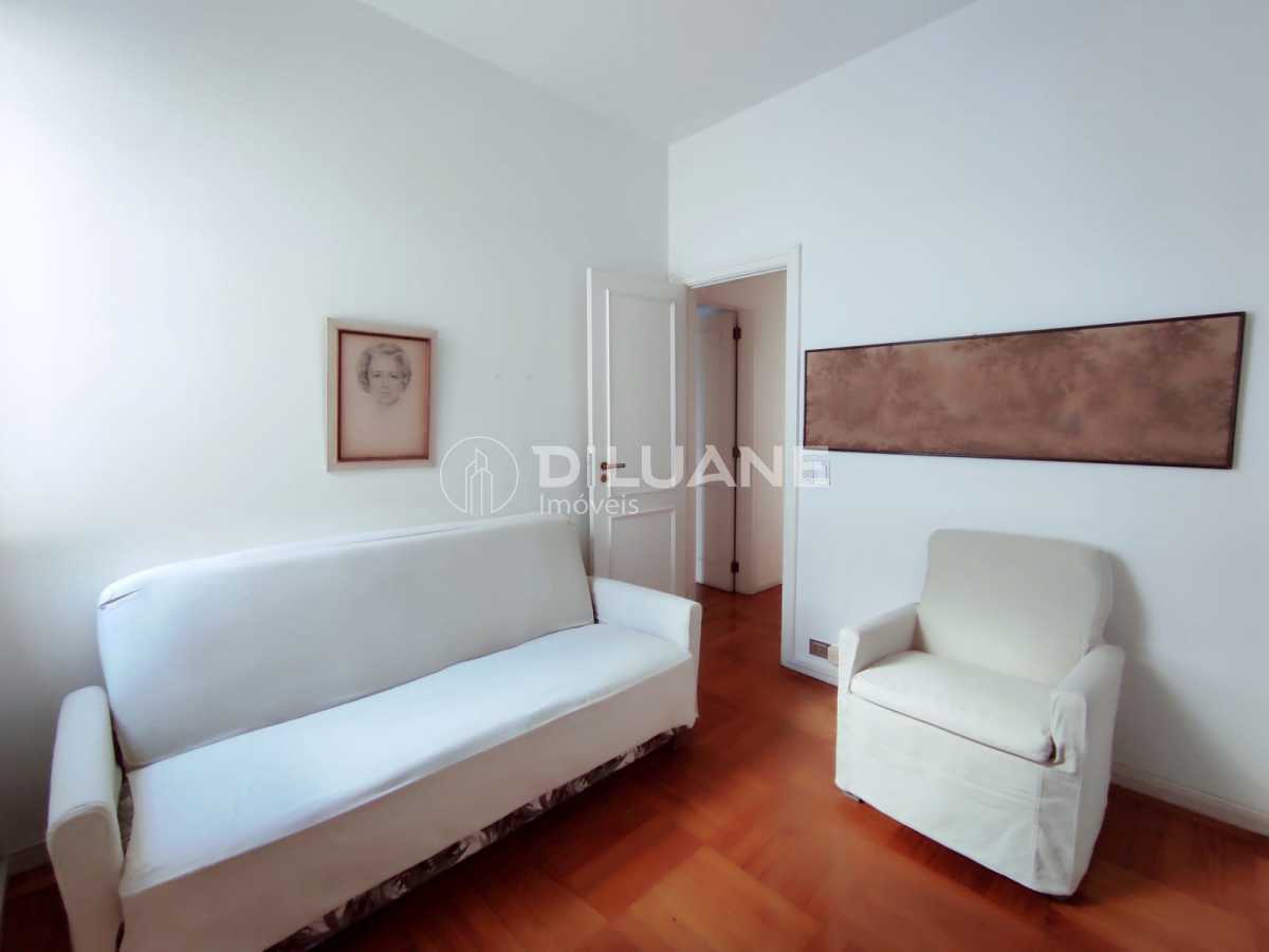 WhatsApp Image 2025-11-21 at 1 - 25