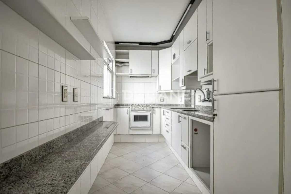 WhatsApp Image 2025-12-19 at 1 - 19