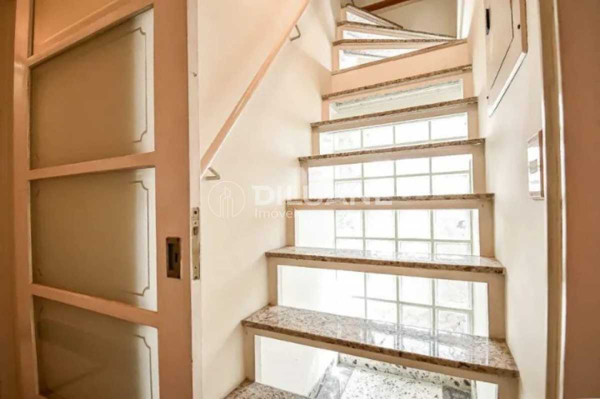 WhatsApp Image 2025-12-19 at 1 - 6