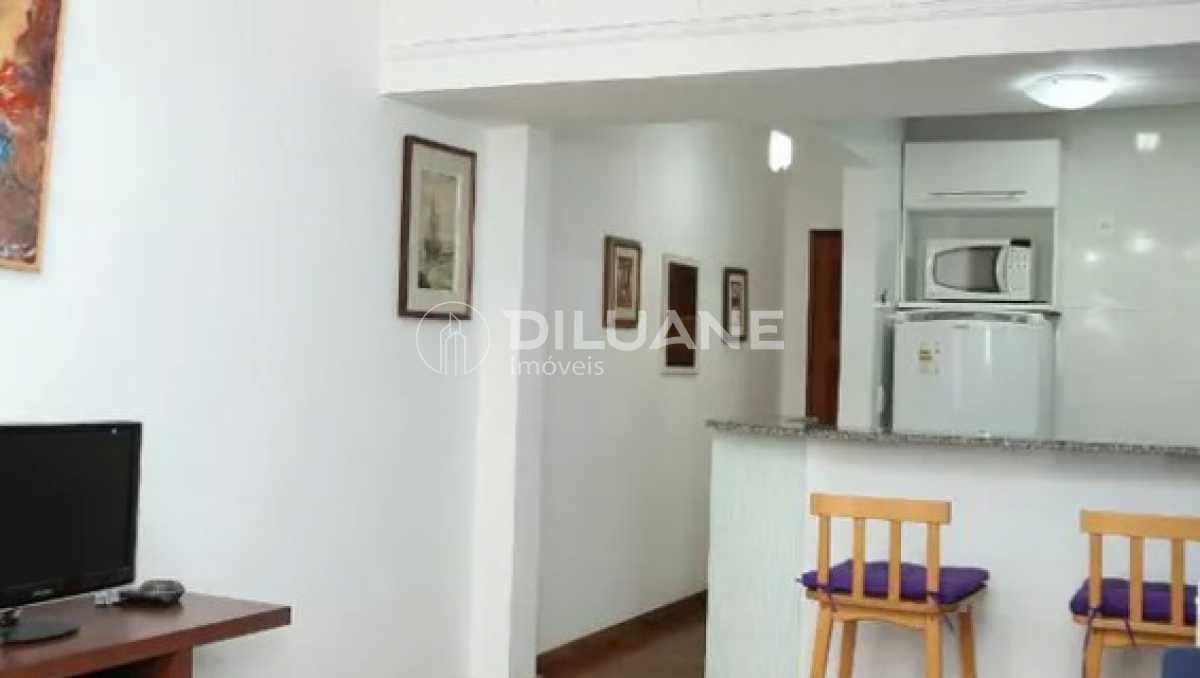 90be596e-45ff-4494-b02f-fe1f39 - 13