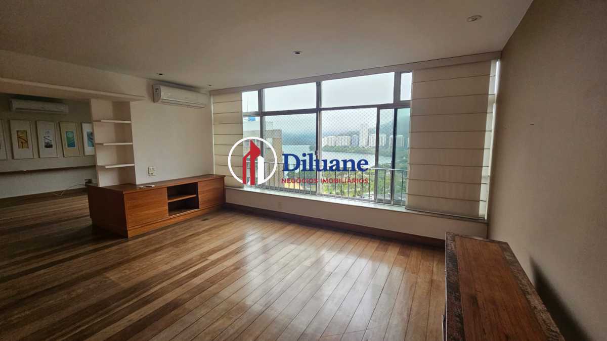 WhatsApp Image 2025-12-30 at 1 - 1