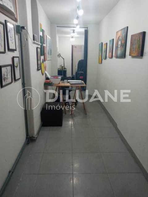 Conheça 744285693856347 do imóvel - Niterói Prédio com 3 andares Com Loja Frente de Rua Ótimo Investimento. Bem localizado. - NTPR30001 - 21 744285693856347 - 21