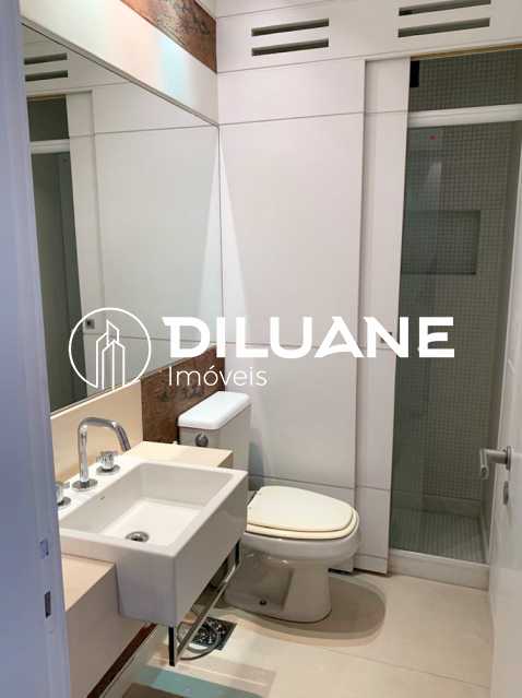 Conheça e6925dd0-1104-40d1-aa12-f57dc2 do imóvel - Diluane Imóveis Vende: Cobertura próxima a Lagoa Rodrigo de Freitas com 3 quartos e 2 vagas! Confira... - BTCO30003 - 28 e6925dd0-1104-40d1-aa12-f57dc2 - 28