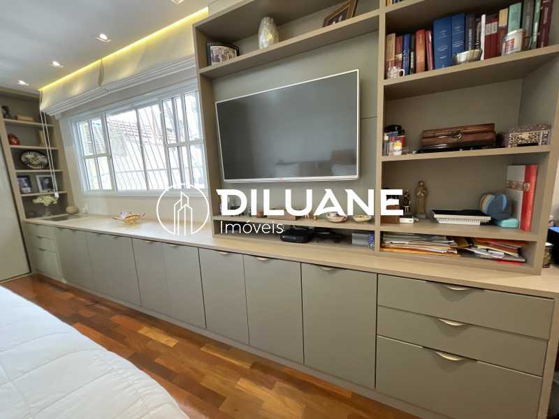 8AD2F65B-6AA0-4B90-B37A-835B0B - 9