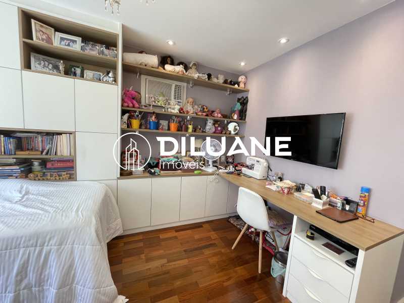 DE911DCF-EA99-454E-8D69-C387CA - 17