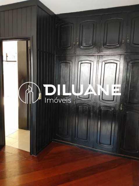 79736a4d18485a706639ce597adc4a - 12