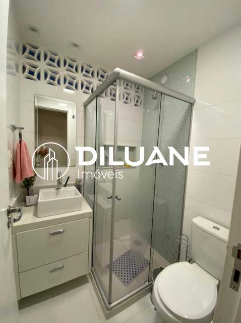 Conheça WhatsApp Image 2021-10-11 at 1 do imóvel - Apartamento composto por 3 quartos na R. Mariz e Barro. - BTAP30607 - 20 WhatsApp Image 2021-10-11 at 1 - 20