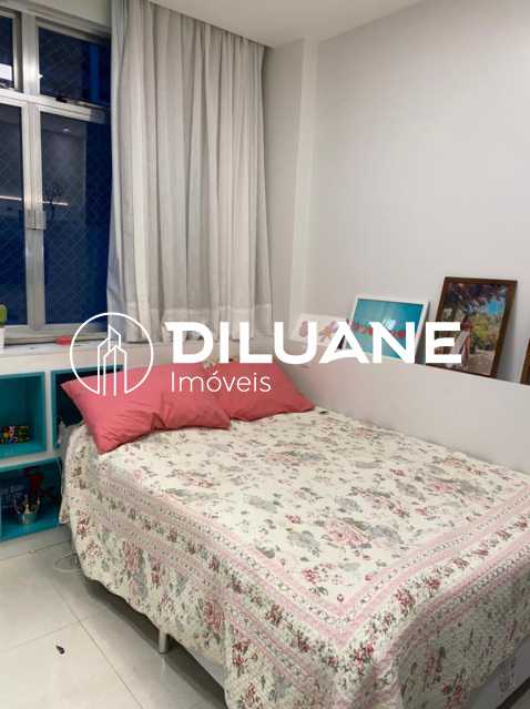 Conheça WhatsApp Image 2021-10-11 at 1 do imóvel - Apartamento composto por 3 quartos na R. Mariz e Barro. - BTAP30607 - 24 WhatsApp Image 2021-10-11 at 1 - 24