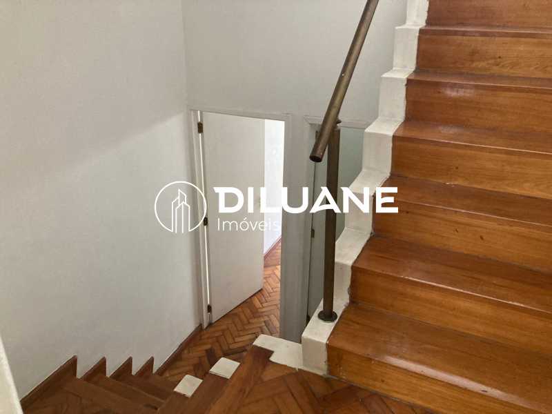 Conheça 77ec3205-7e56-4317-ba84-4bc96b do imóvel - Apartamento duplex pronto para entrar e morar, composto por sala ampla, quarto,cozinha clara e arejado - BTAP10298 - 9 77ec3205-7e56-4317-ba84-4bc96b - 9