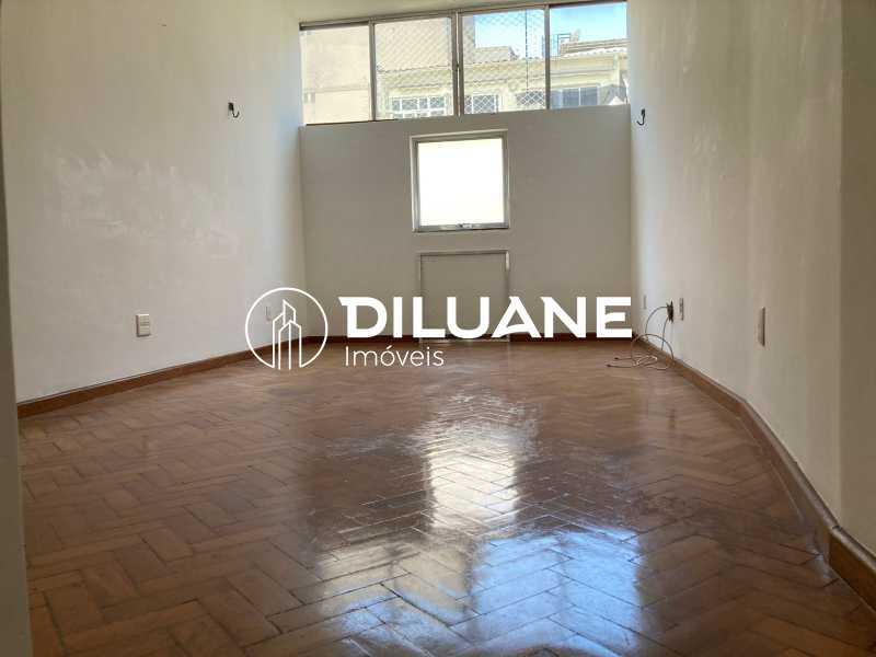Conheça 597e64f2-1d19-46c0-aa2f-f49a29 do imóvel - Apartamento duplex pronto para entrar e morar, composto por sala ampla, quarto,cozinha clara e arejado - BTAP10298 - 2 597e64f2-1d19-46c0-aa2f-f49a29 - 2