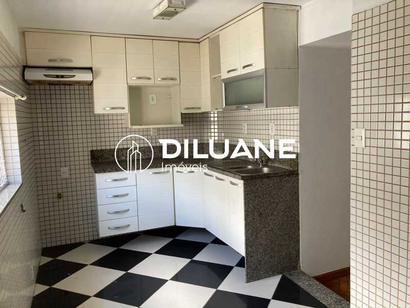 Conheça eeda4f00-d2ae-42d0-81c6-d4ce75 do imóvel - Apartamento duplex pronto para entrar e morar, composto por sala ampla, quarto,cozinha clara e arejado - BTAP10298 - 23 eeda4f00-d2ae-42d0-81c6-d4ce75 - 23