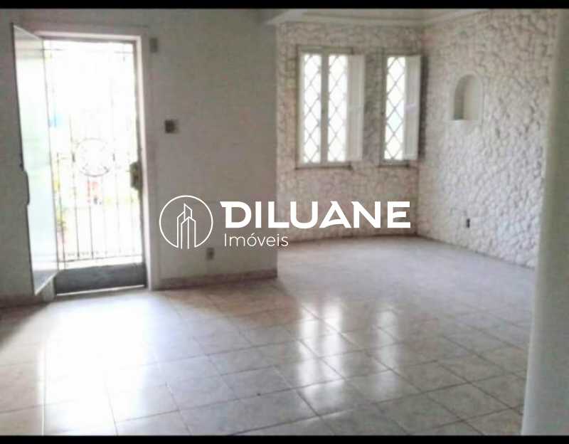 05f7e262-8e0a-480d-a329-2a49db - 13