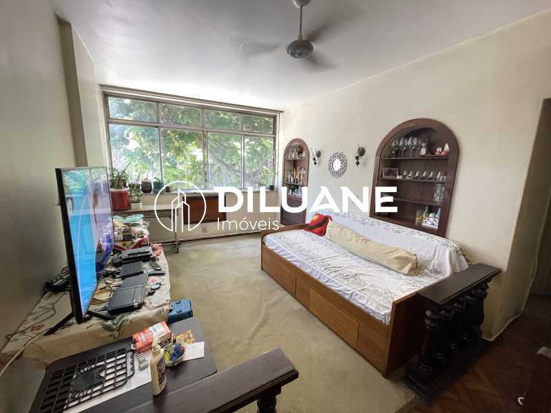 8F27985A-4D21-44E6-8DB4-8A48FD - 29