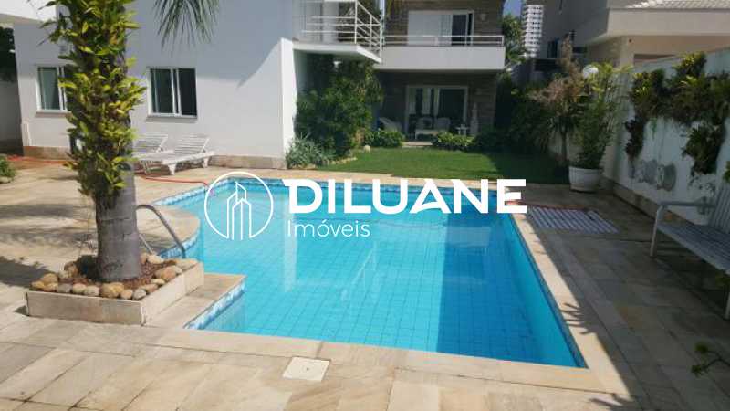 4 quartos - 4 vagas - Barra - 19