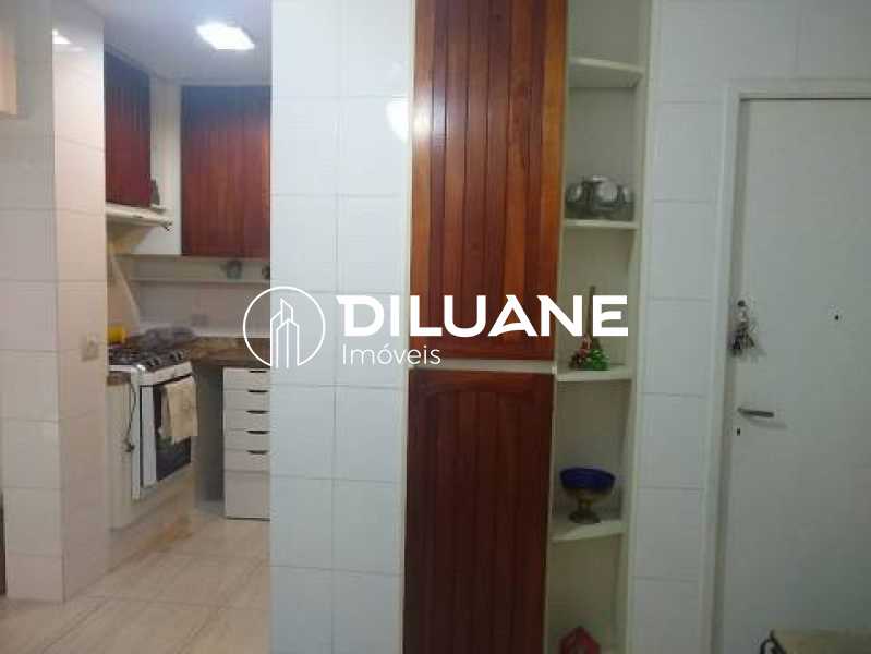 4 quartos c/ quintal-Flamengo - 13