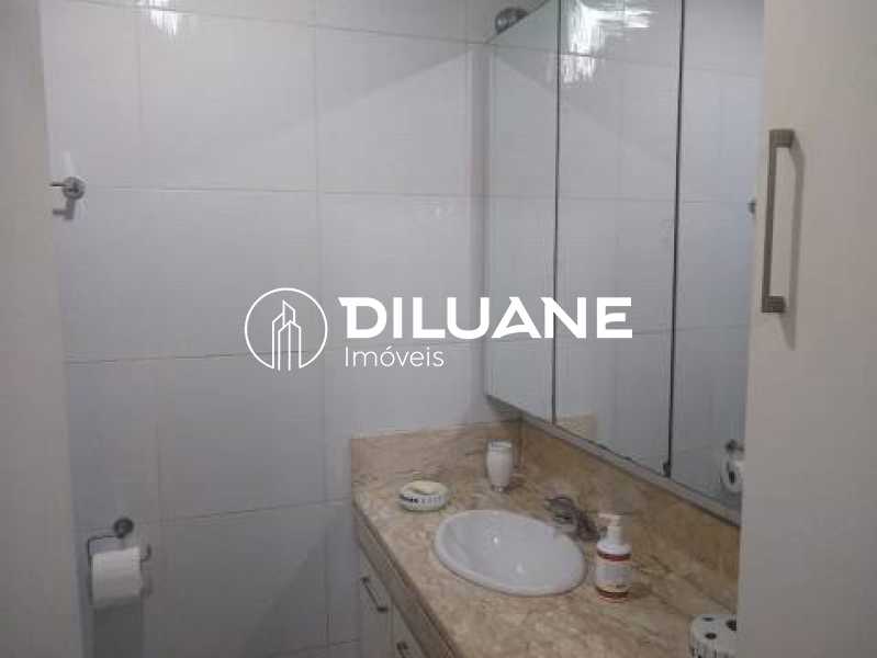 4 quartos c/ quintal-Flamengo - 16