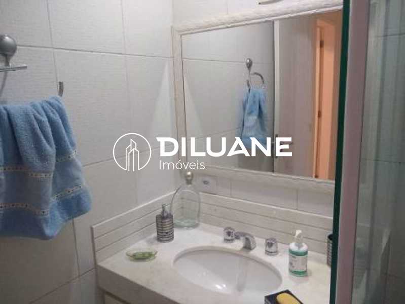 4 quartos c/ quintal-Flamengo - 20