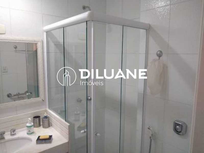 4 quartos c/ quintal-Flamengo - 21