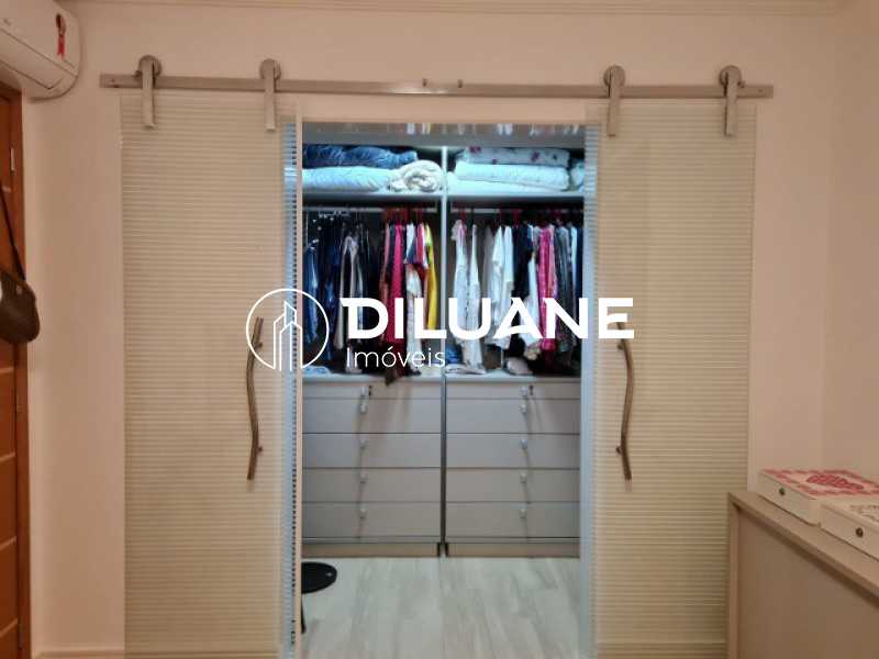 Conheça 965128682534916 do imóvel - Diluane Imoveis Vende. Icaraí Bem localizado. Medindo 140m². Quadra Praia. Garagem. Aceita permuta. - NTAP30056 - 10 965128682534916 - 10