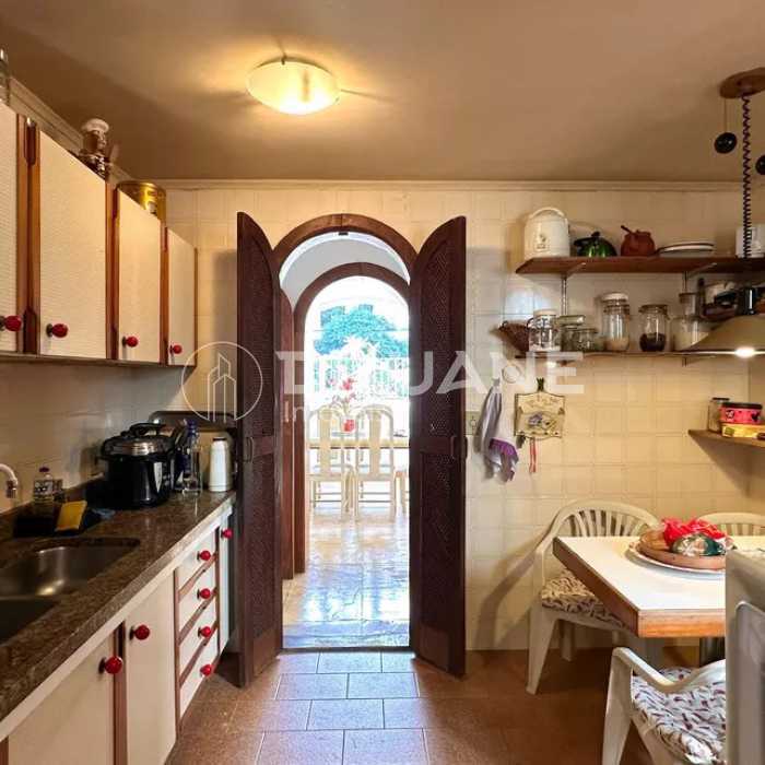 WhatsApp Image 2025-11-14 at 1 - 9