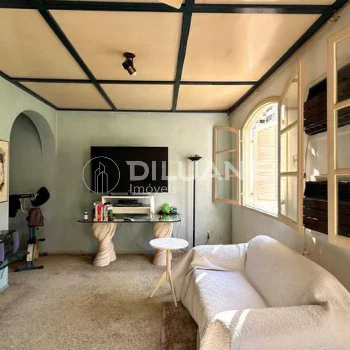 WhatsApp Image 2025-11-14 at 1 - 18