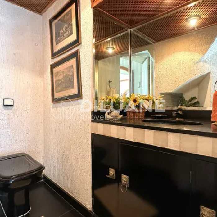 WhatsApp Image 2025-11-14 at 1 - 20