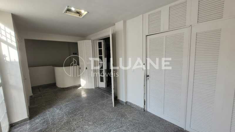 Conheça WhatsApp Image 2023-04-13 at 1 do imóvel - Casa Comercial 301m² à venda Botafogo, Rio de Janeiro - R$ 2.200.000 - BTCC00010 - 7 WhatsApp Image 2023-04-13 at 1 - 7