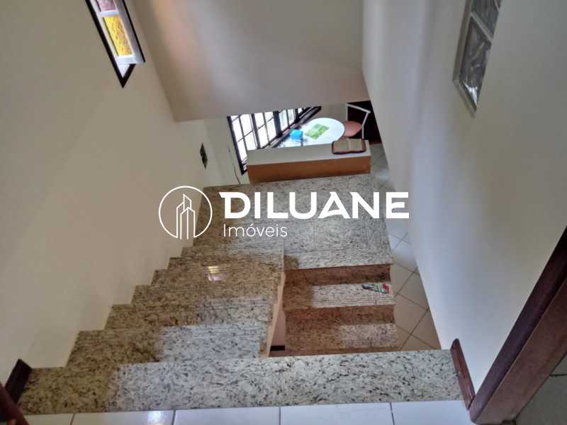 Conheça 57b695f0-7107-44a0-86ab-d1d098 do imóvel - Diluane Imóveis Vende Barreto Ótima casa com anexo. Garagem 2 carros. - NTCA20029 - 5 57b695f0-7107-44a0-86ab-d1d098 - 5
