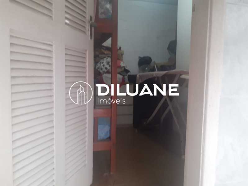 Conheça dependência completa nterno do imóvel - Oportunidade imperdível!!!!!Mega apartamento de três quartos, localizado na Praia de Botafogo de frente para o mar, tipo casa com um incrível jardim de inverno e espaço para festas, no apartamento (area externa). - BTAP40146 - 13 dependência completa nterno - 13