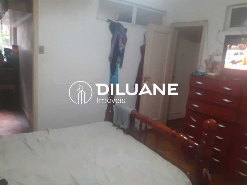 Conheça quarto casal 2 do imóvel - Oportunidade imperdível!!!!!Mega apartamento de três quartos, localizado na Praia de Botafogo de frente para o mar, tipo casa com um incrível jardim de inverno e espaço para festas, no apartamento (area externa). - BTAP40146 - 20 quarto casal 2 - 20