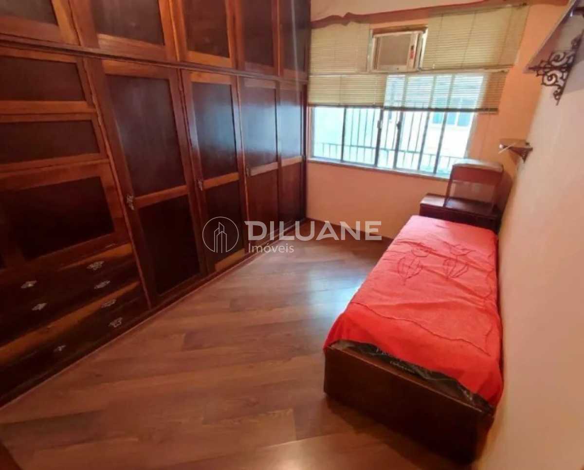 WhatsApp Image 2025-12-01 at 1 - 8