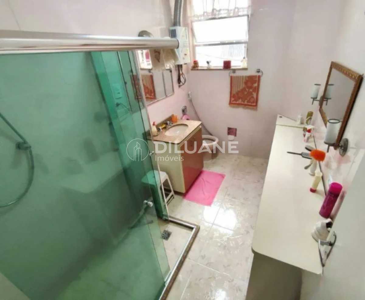 WhatsApp Image 2025-12-01 at 1 - 7