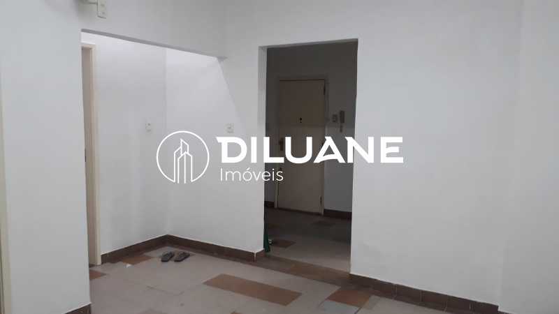 Conheça WhatsApp Image 2022-03-14 at 1 do imóvel - Apartamento à venda Avenida Nossa Senhora de Copacabana, Copacabana, Rio de Janeiro - R$ 760.000 - CPAP30100 - 5 WhatsApp Image 2022-03-14 at 1 - 5