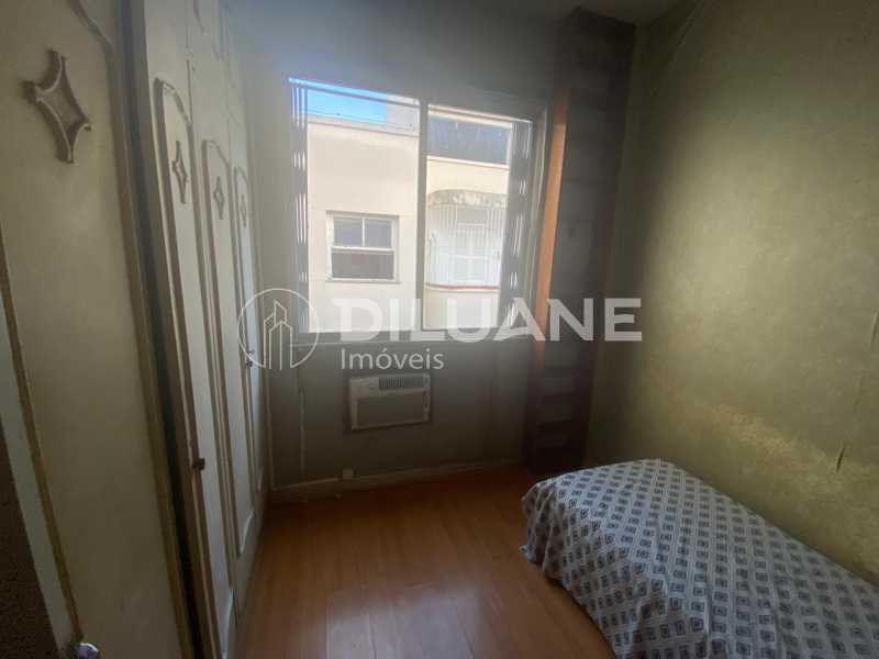 Conheça 26 do imóvel - apartamento de 3 quartos com possibilidade de suíte e vaga de garagem nas redondezas bem conservado portaria 24 horas claro e arejado excelente localização de Botafogo - BTAP30812 - 26 26 - 26