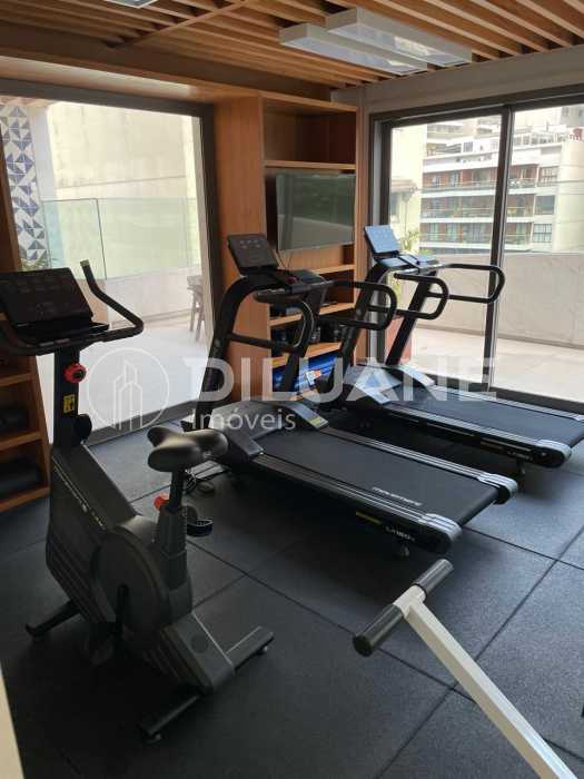 WhatsApp Image 2025-08-29 at 1 - 37