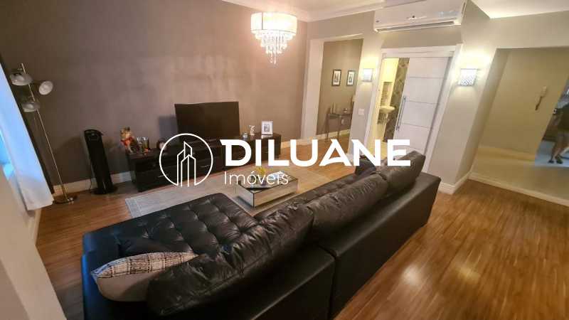 Conheça sala de estar do imóvel - Apartamento à venda Avenida Atlântica, Copacabana, Rio de Janeiro - R$ 1.600.000 - CPAP20161 - 5 sala de estar - 5