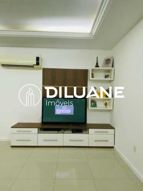 Conheça 331258160183103 do imóvel - Diluane Imóveis Vende. Excelente cobertuta 320m². 4 quartos suíte.Garagem 4 carros. Condominio Recém Construído. - BTCO40037 - 4 331258160183103 - 4