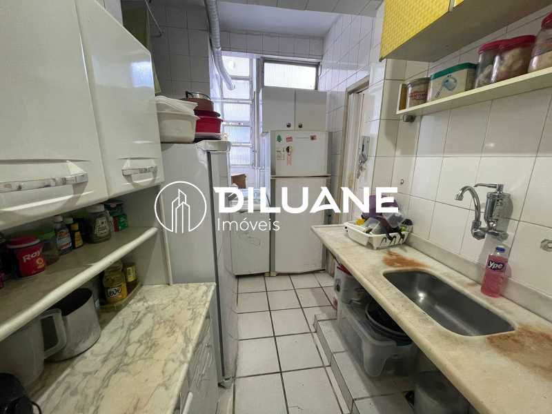 A7EDD917-D1EF-466E-A6C7-BBC9E6 - 12