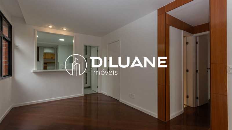 Conheça desktop_living15 do imóvel - Lagoa excelente localização 2 quartos sendo 1 suíte com vaga de garagem escriturada - CPAP20190 - 8 desktop_living15 - 8